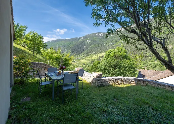 2/4 Pers. Au Castel De La Peyre Nyaraló